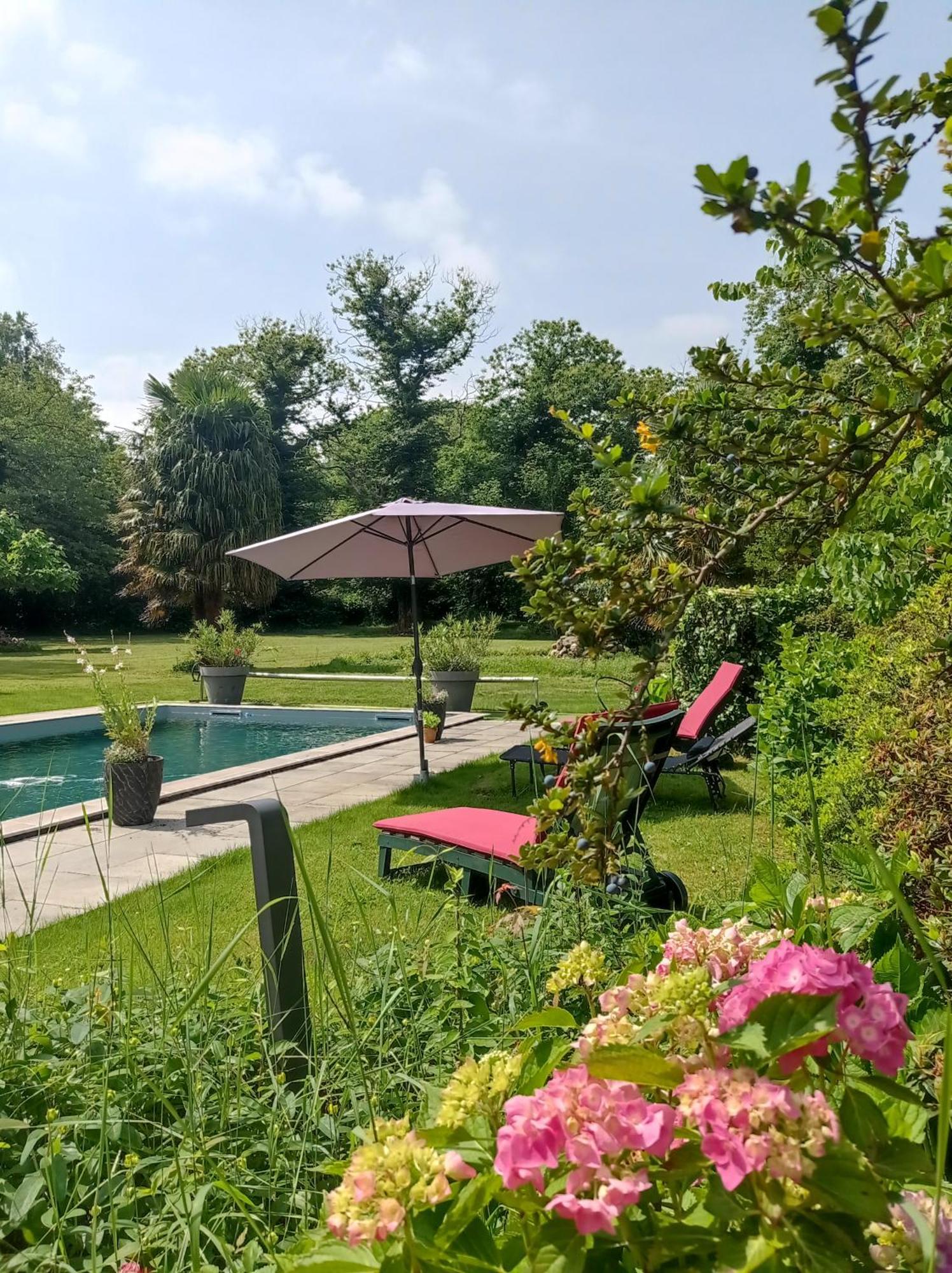 Le Clos De Cinacle Ogeu-les-Bains Exterior photo